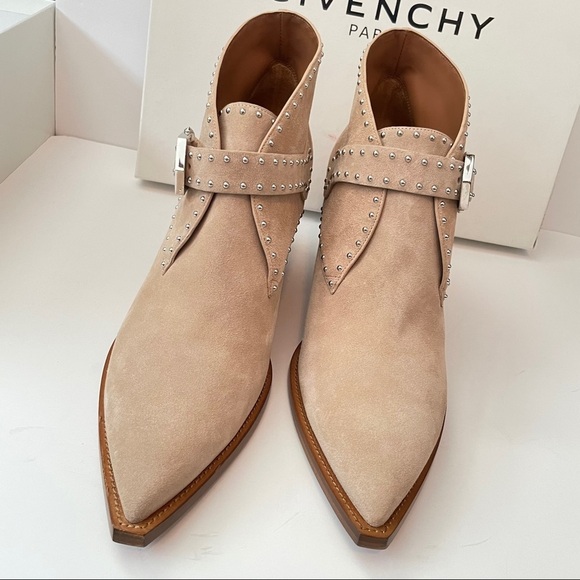 GIVENCHY Elegant Studded suede ankle boots Nude Western bootie southwest - Picture 10 of 16